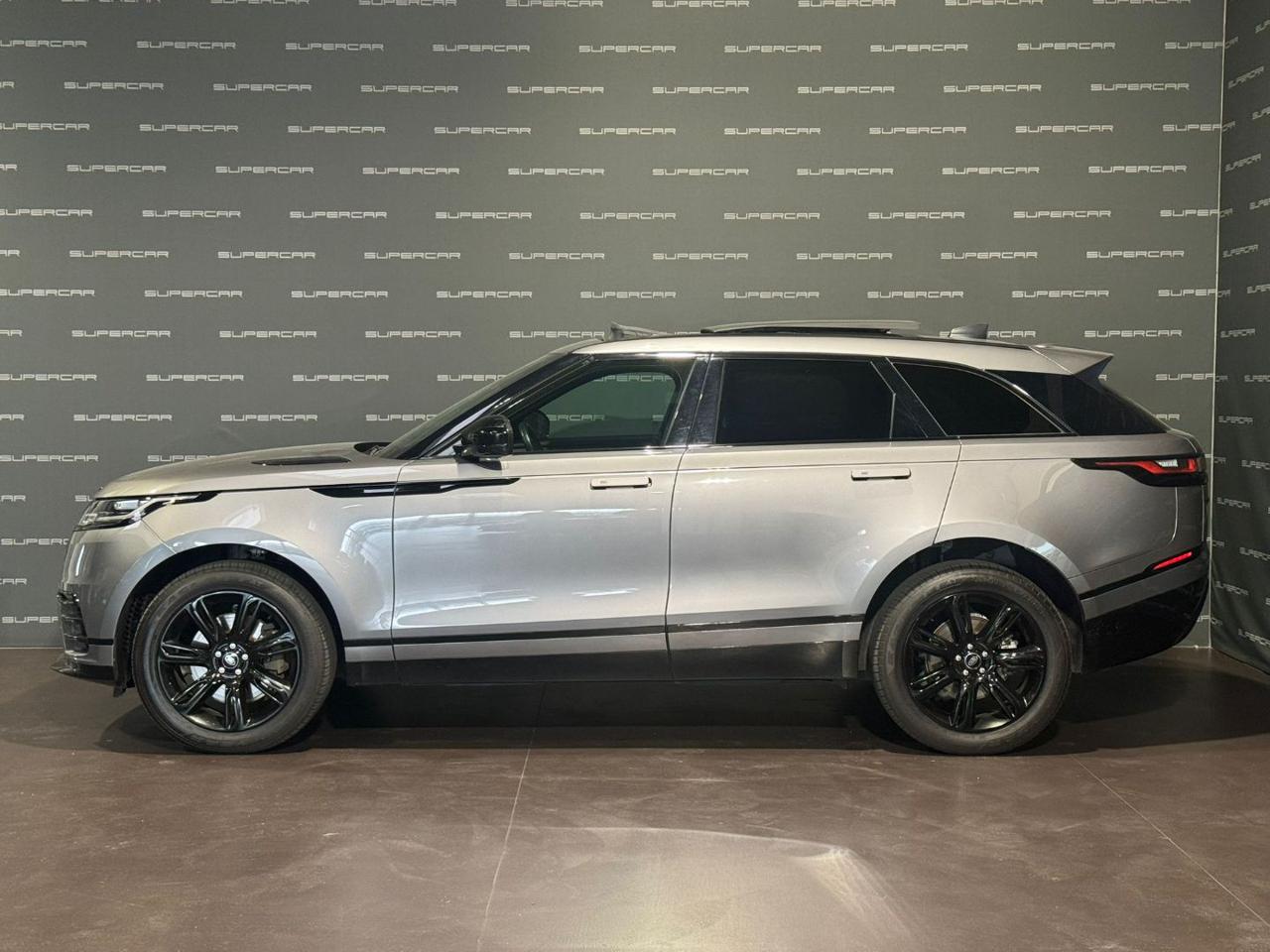 LAND ROVER Range Rover Velar 2.0D I4 204 CV R-Dynamic S BLACK PACK - 5
