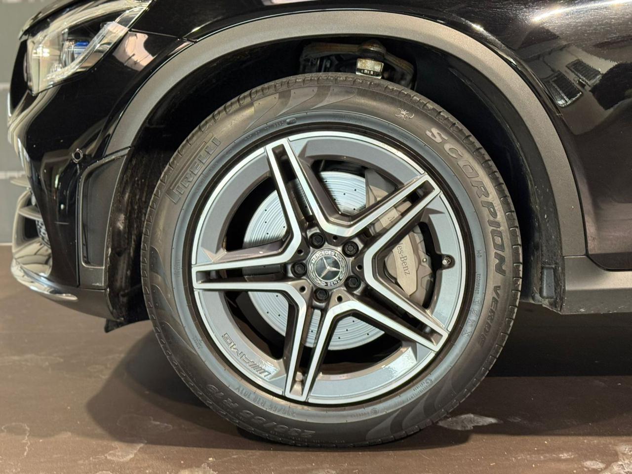 MERCEDES-BENZ GLC 220 d 4Matic Coupé Amg line - 8