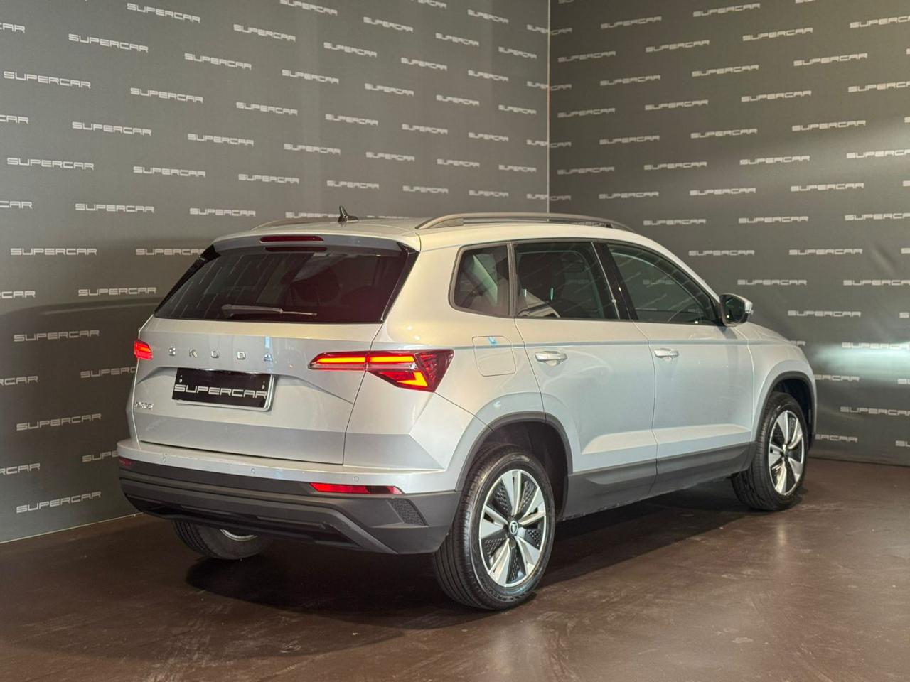 SKODA Karoq 1.5 TSI ACT DSG Executive - 3