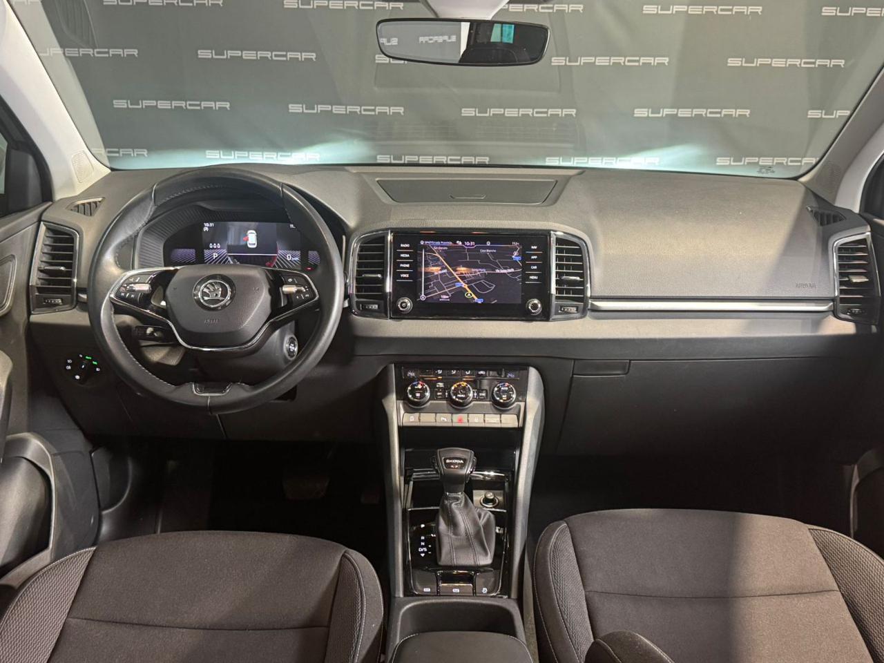 SKODA Karoq 1.5 TSI ACT DSG Executive - 10