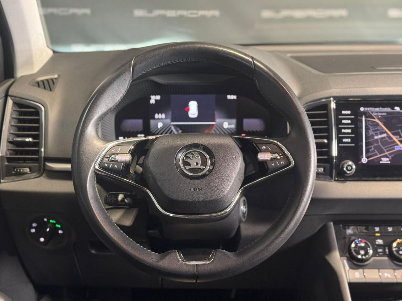 SKODA Karoq 1.5 TSI ACT DSG Executive - 11