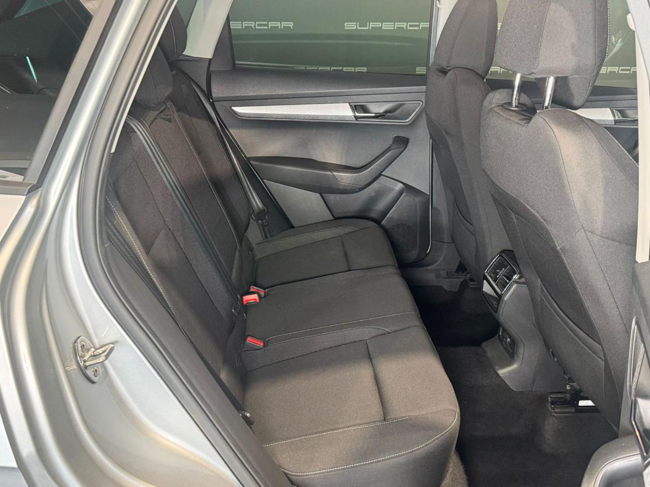 SKODA Karoq 1.5 TSI ACT DSG Executive - 13