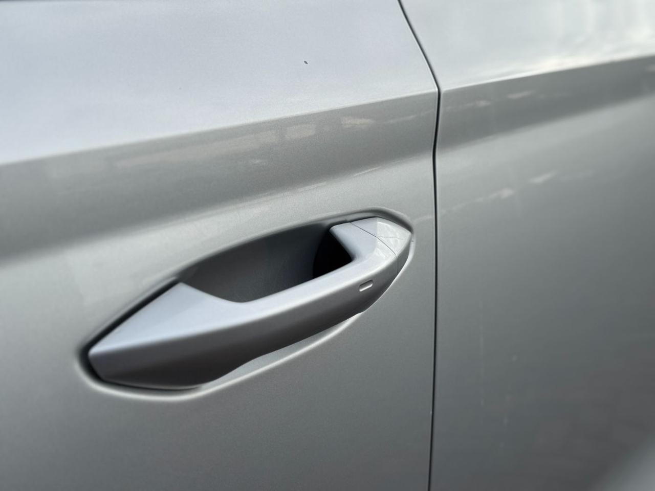 SKODA Octavia 2.0 TDI EVO SCR DSG Wagon Executive - 10