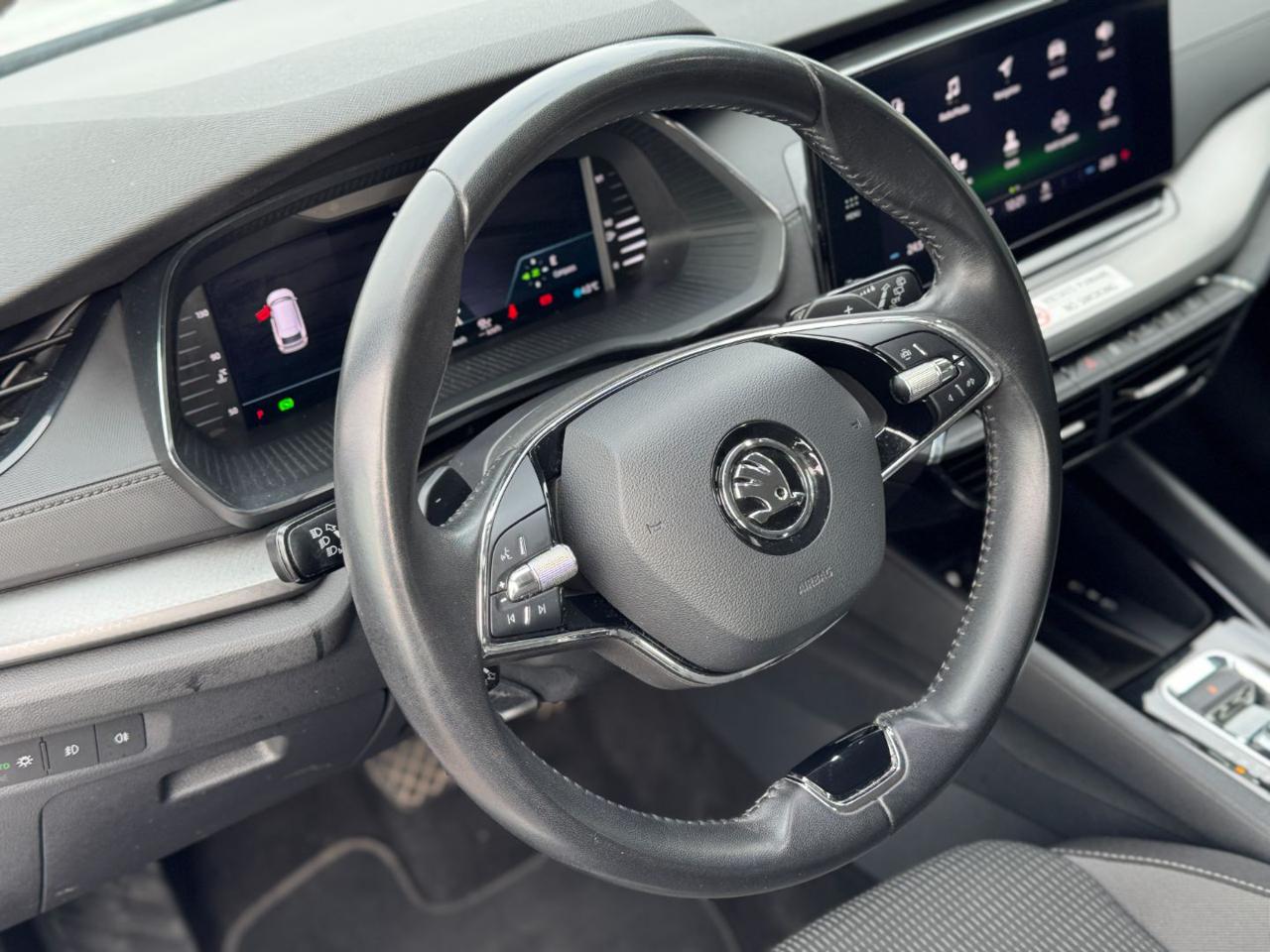 SKODA Octavia 2.0 TDI EVO SCR DSG Wagon Executive - 11