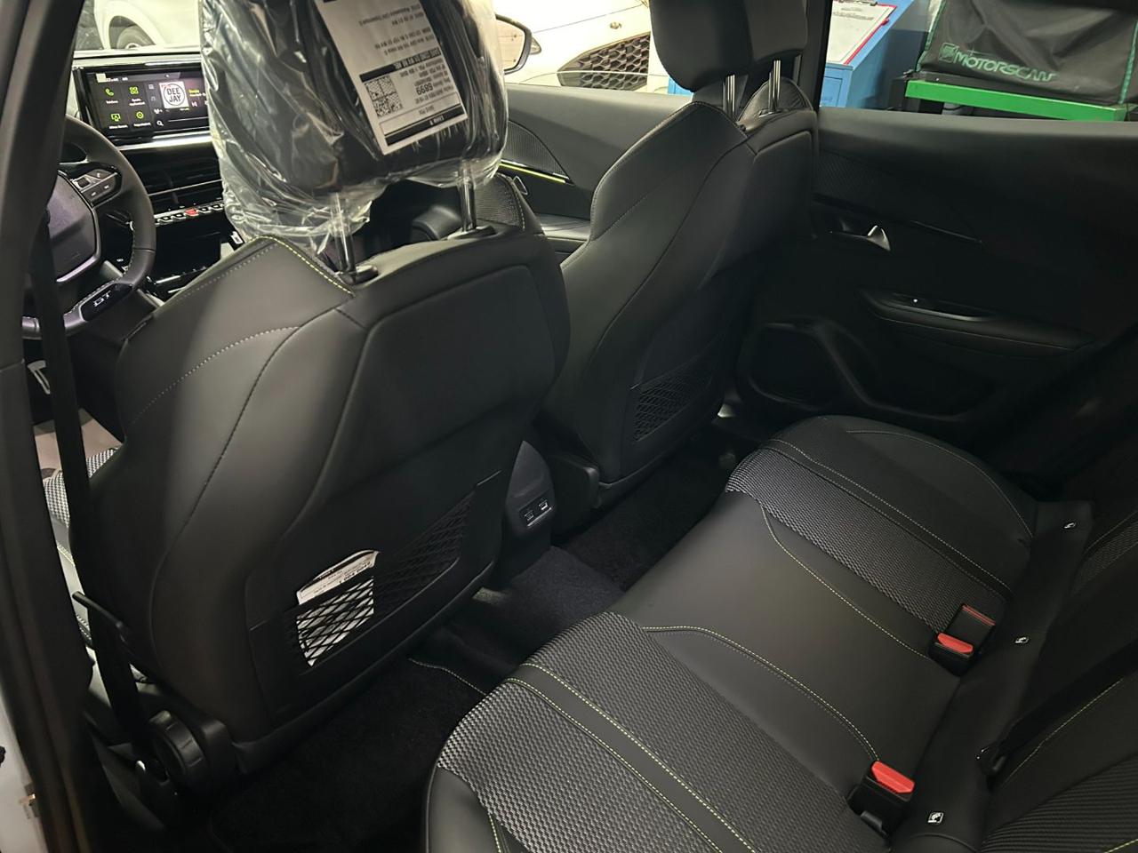 PEUGEOT 2008 Hybrid 145 e-DCS6 GT Cerchi 18 & Pack Drive assist - 18