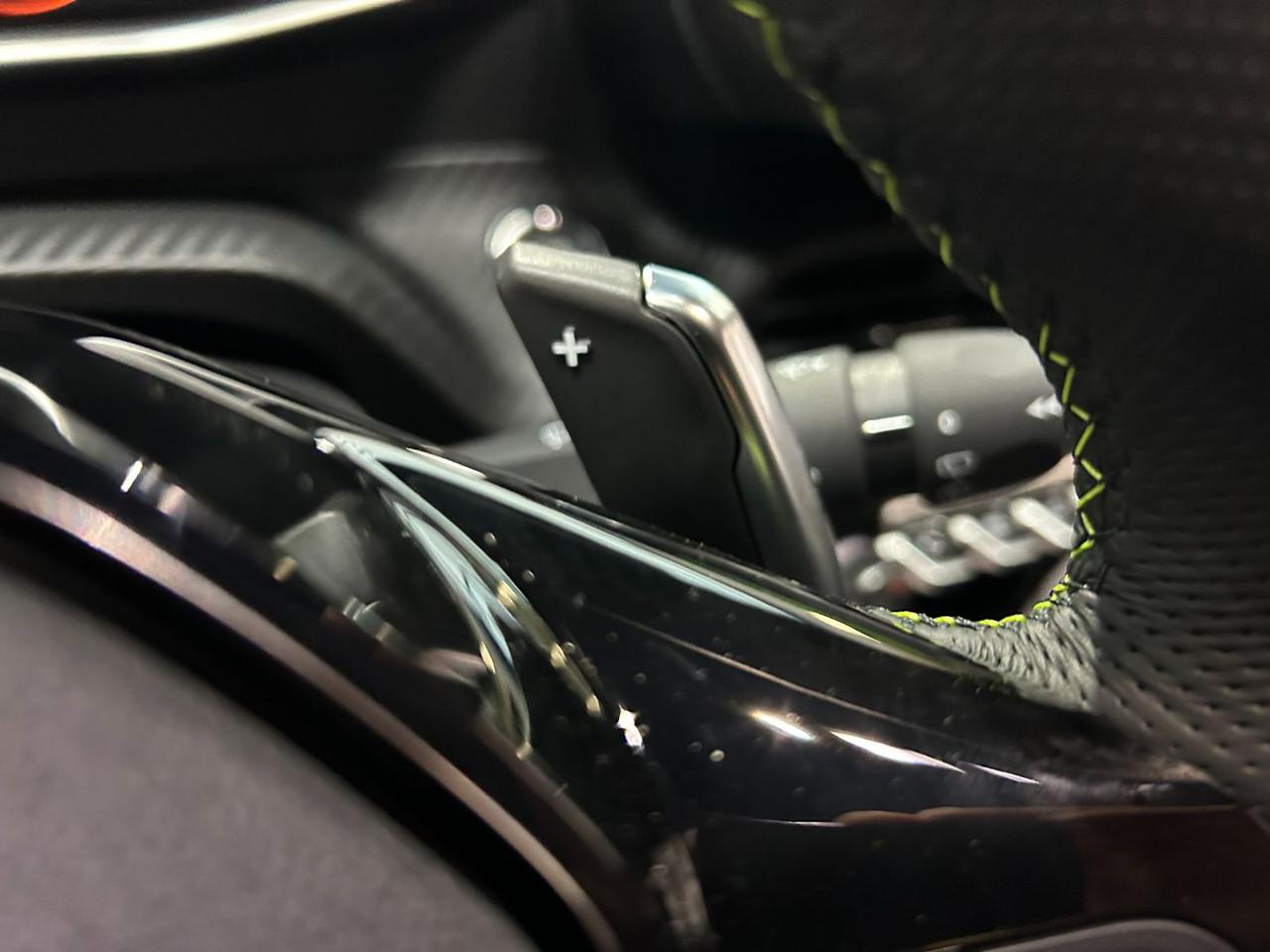 PEUGEOT 2008 Hybrid 145 e-DCS6 GT Cerchi 18 & Pack Drive assist - 12