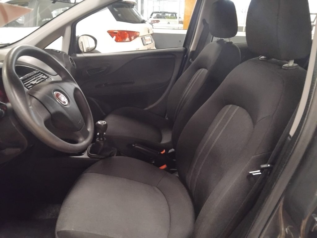 FIAT Punto 1.2 8V 5 porte Street - 7