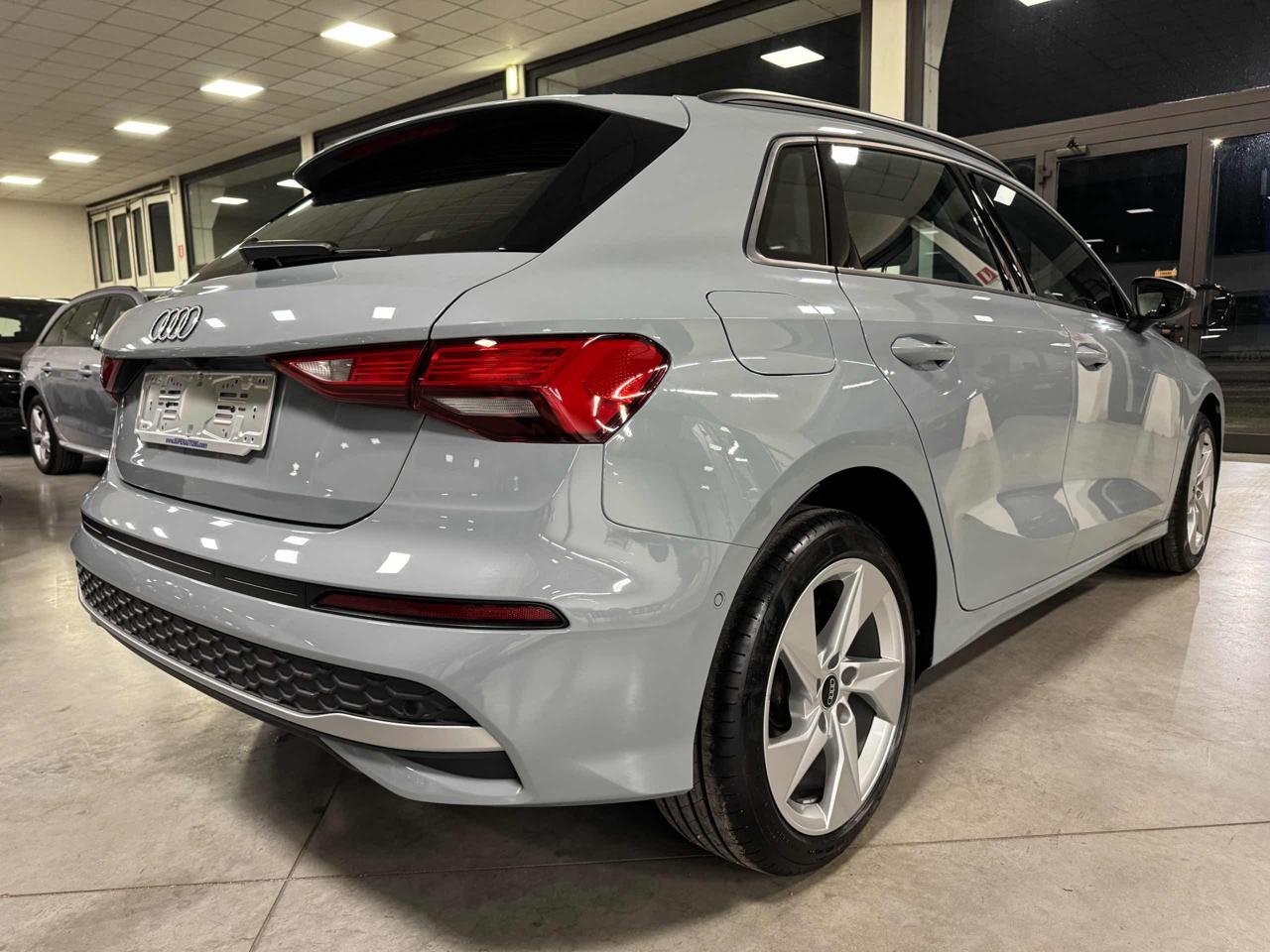 AUDI A3 SPB 30 TDI Business Advanced - 4