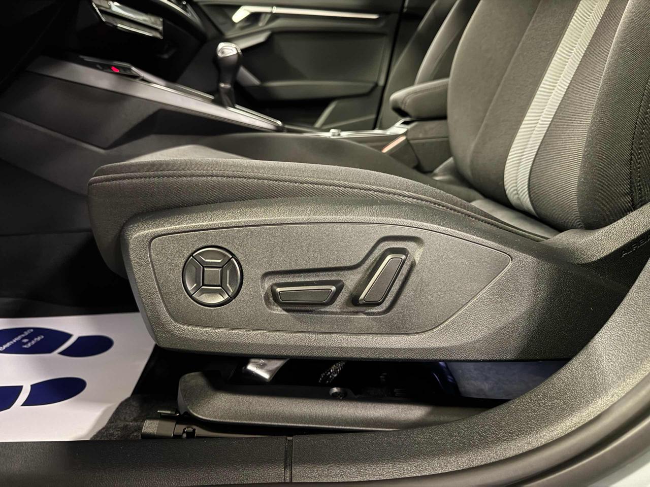 AUDI A3 SPB 30 TDI Business Advanced - 9