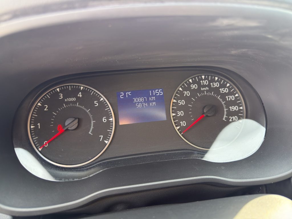 DACIA Duster 1.6 SCe 4x2 Essential - 11