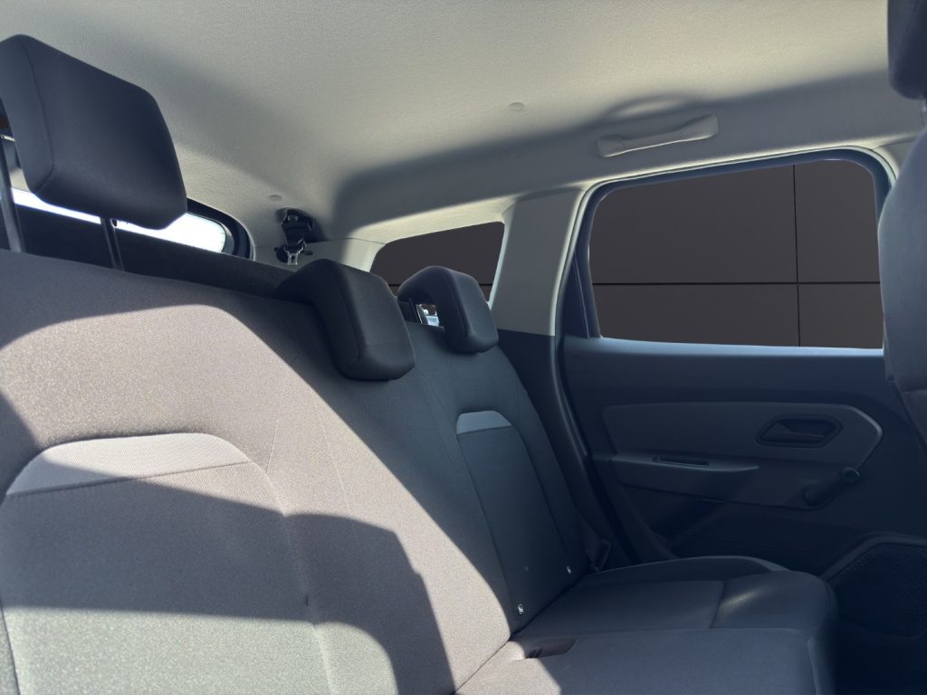 DACIA Duster 1.6 SCe 4x2 Essential - 19