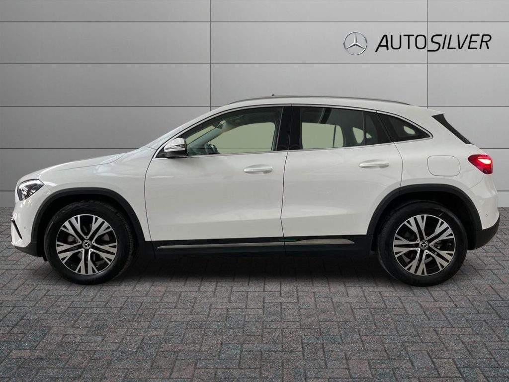 MERCEDES-BENZ GLA 180 d Automatic Progressive Advanced auto - 6
