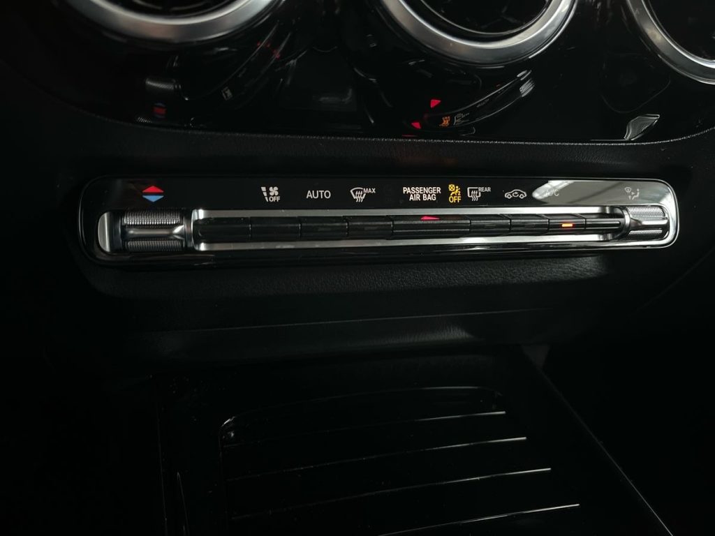 MERCEDES-BENZ GLA 180 d Automatic Progressive Advanced auto - 14