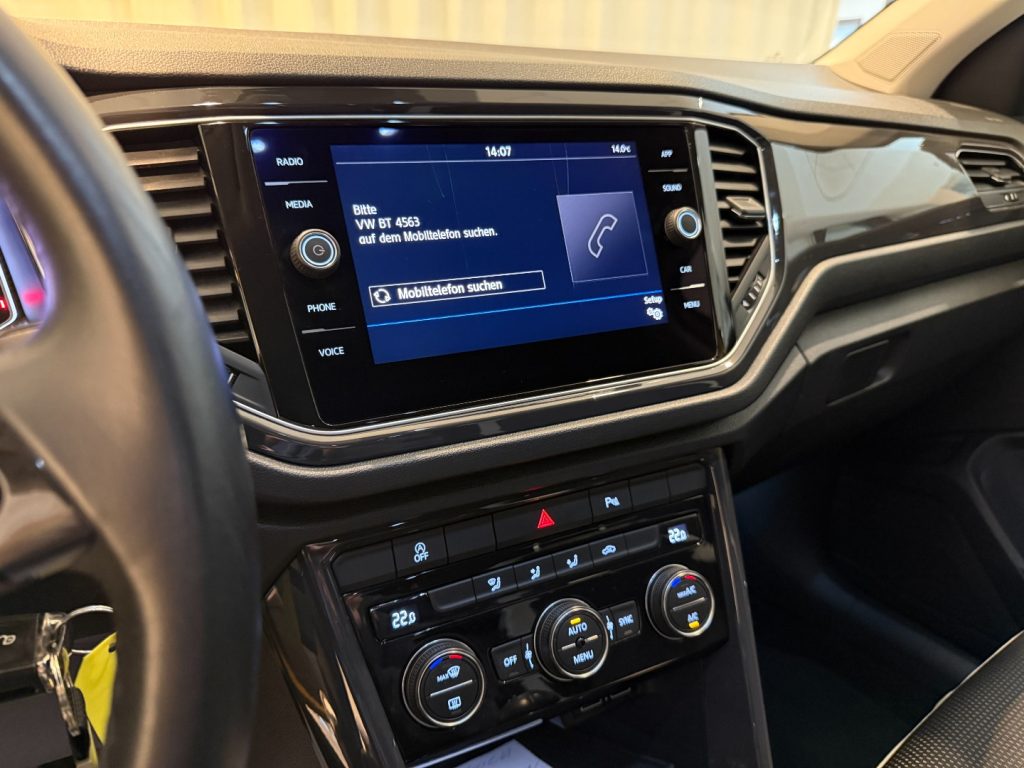 VOLKSWAGEN T-Roc 1.5 TSI Advanced Full LED 18 Camera AppConnect - 14