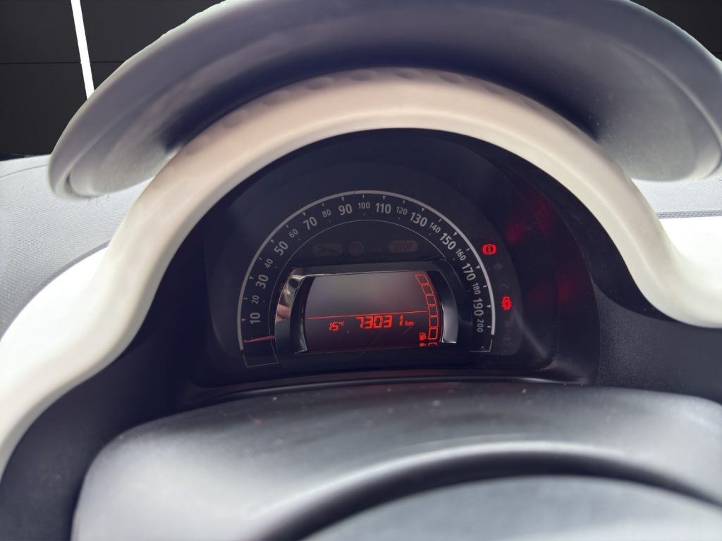 RENAULT Twingo SCe 65 CV Zen - 11