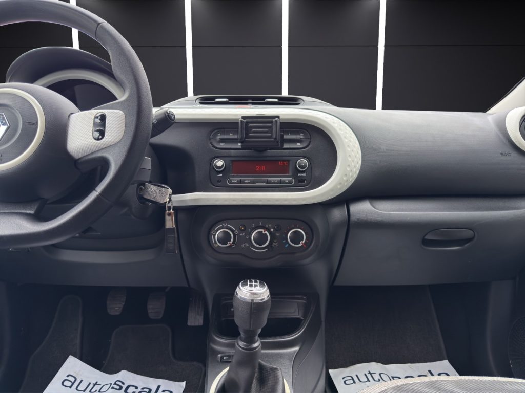 RENAULT Twingo SCe 65 CV Zen - 15