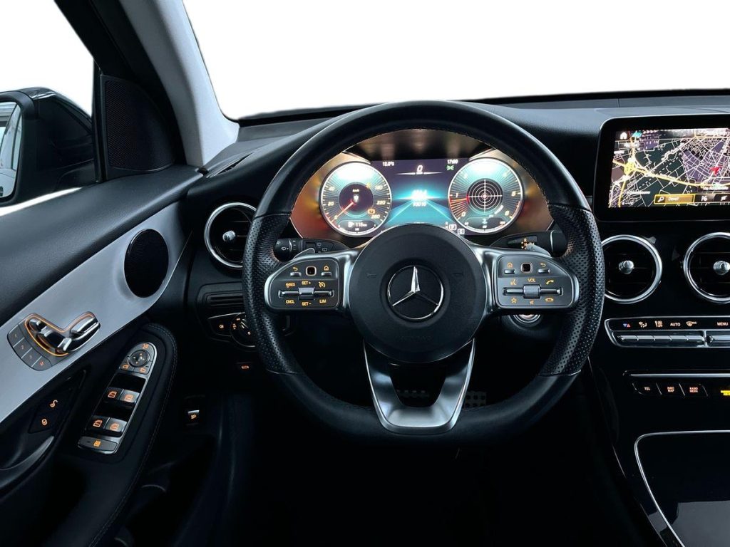 MERCEDES-BENZ GLC 220 d 4Matic Premium - 11