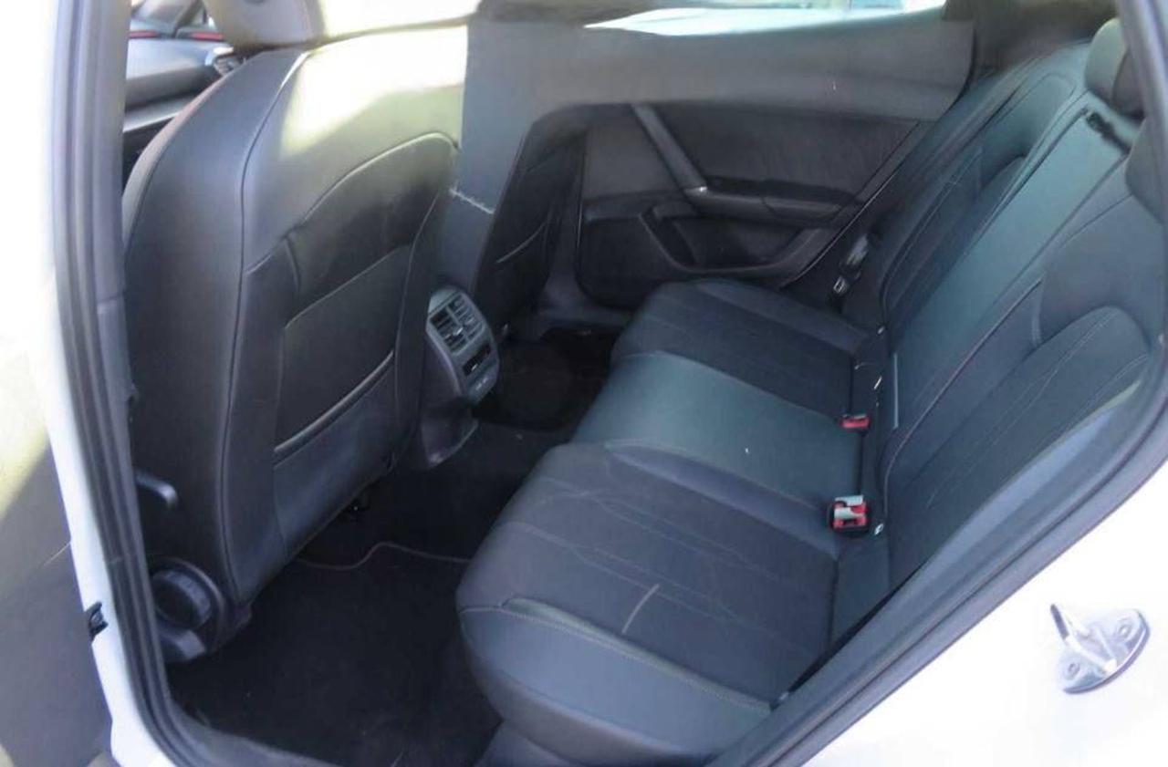 CUPRA Formentor 2.0 TDI 4Drive DSG - 6