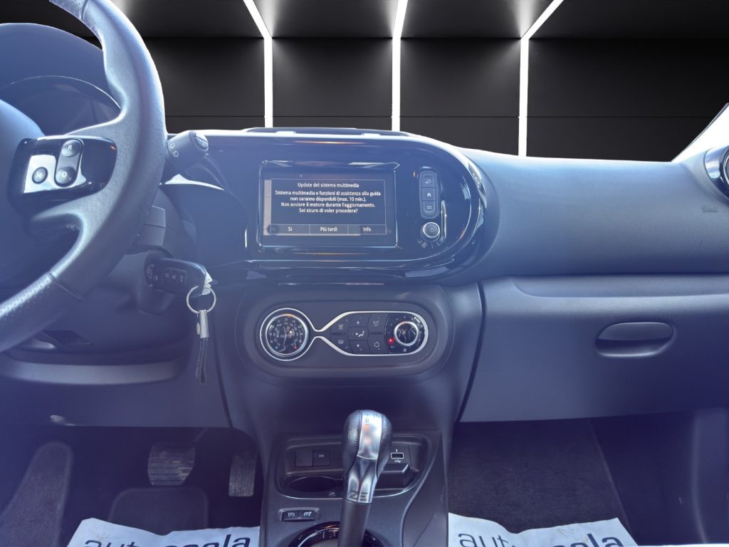 RENAULT Twingo Electric Urban Night - 15