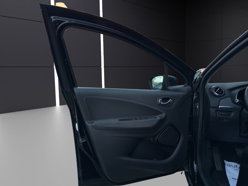 RENAULT ZOE Intens R135 - 12