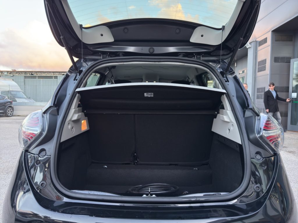 RENAULT ZOE Intens R135 - 20