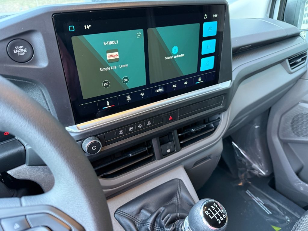 VOLKSWAGEN Transporter 2.0 TDI Van LED App connect Bluetooth - 7