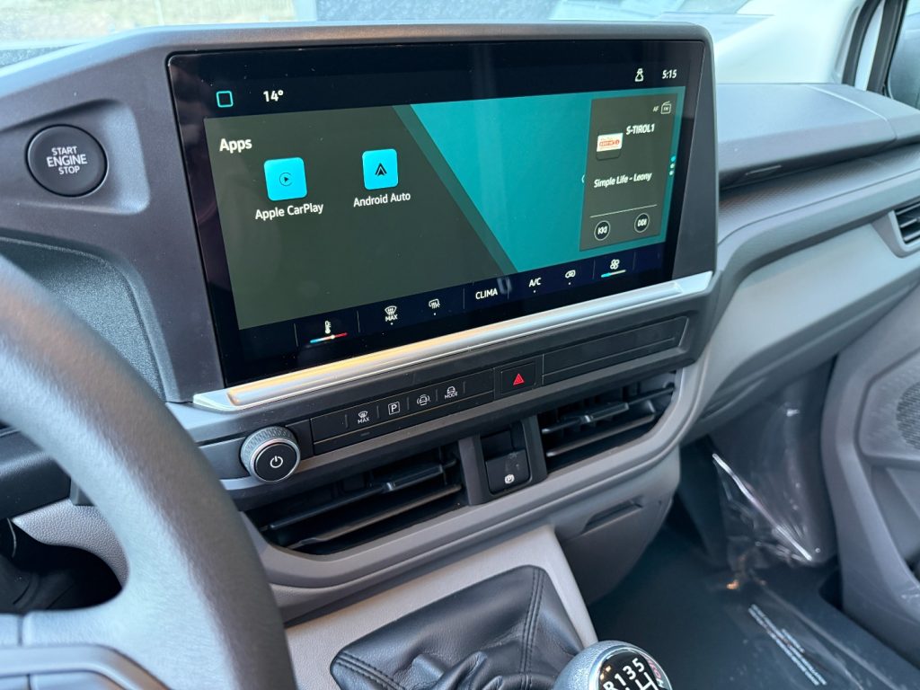 VOLKSWAGEN Transporter 2.0 TDI Van LED App connect Bluetooth - 8