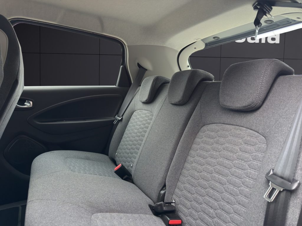 RENAULT ZOE Zen R135 - 13