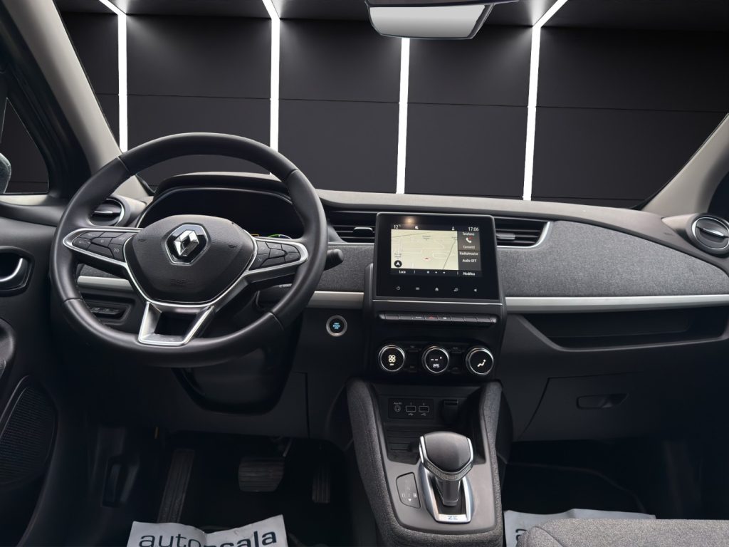 RENAULT ZOE Zen R135 - 14