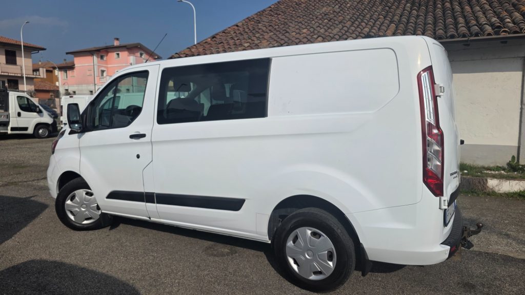 FORD Transit Custom 300 2.0 TDCi 170 PC-DC Furgone Trend 6posti - 2
