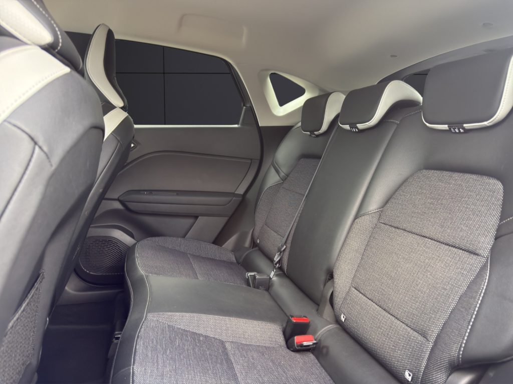 RENAULT Captur Full Hybrid E-Tech 145 CV Intens - 13