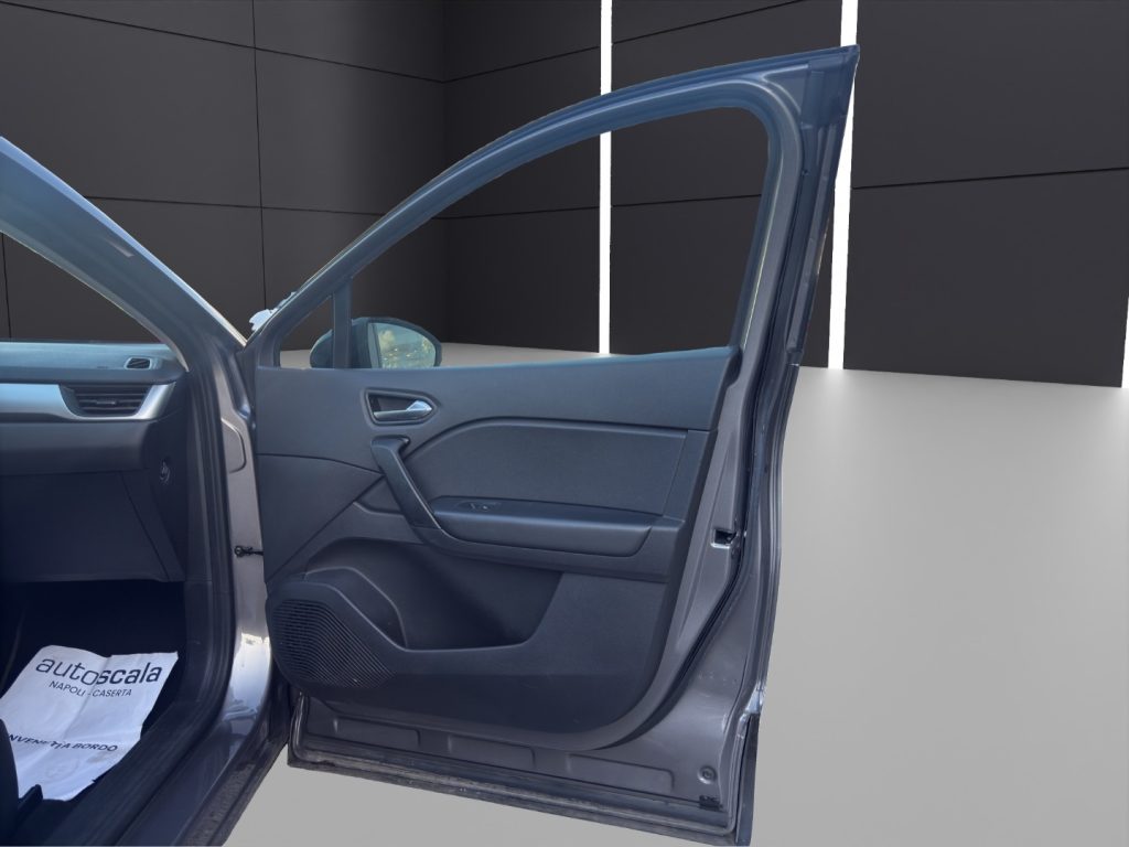 RENAULT Captur Full Hybrid E-Tech 145 CV Zen - 17