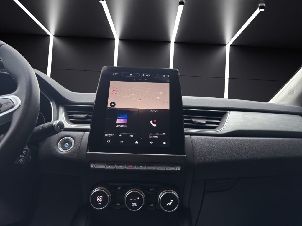 RENAULT Captur Plug-in Hybrid E-Tech 160 CV Intens - 16