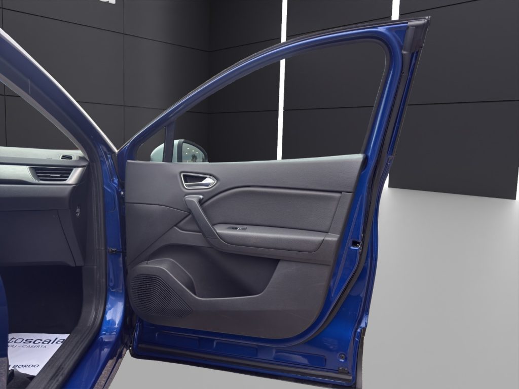 RENAULT Captur Plug-in Hybrid E-Tech 160 CV Intens - 17