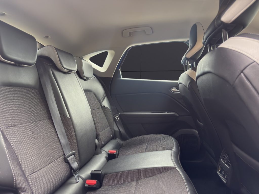 RENAULT Captur Plug-in Hybrid E-Tech 160 CV Intens - 19
