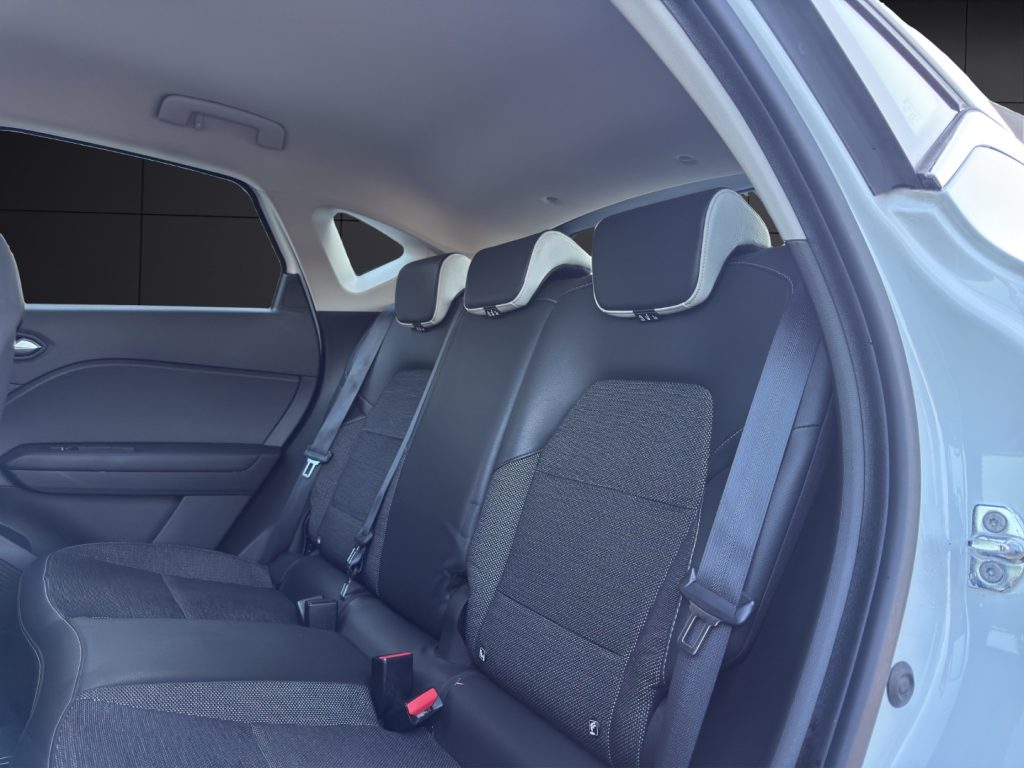 RENAULT Captur Plug-in Hybrid E-Tech 160 CV Intens - 13