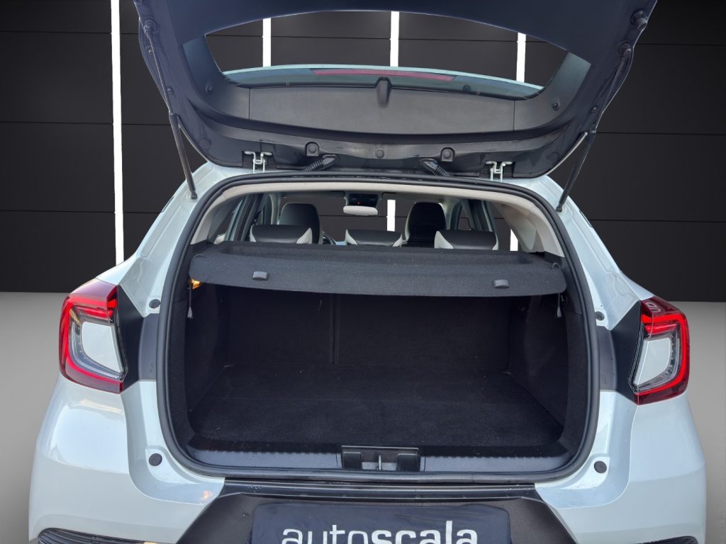 RENAULT Captur Plug-in Hybrid E-Tech 160 CV Intens - 20