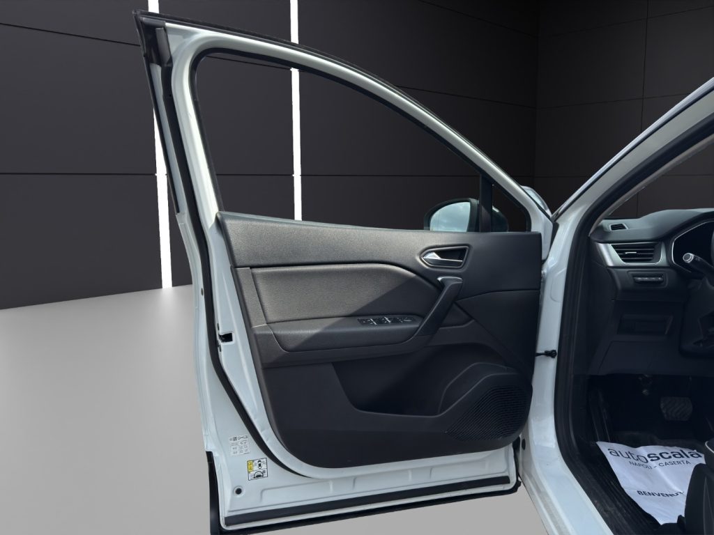 RENAULT Captur Plug-in Hybrid E-Tech 160 CV Intens - 12