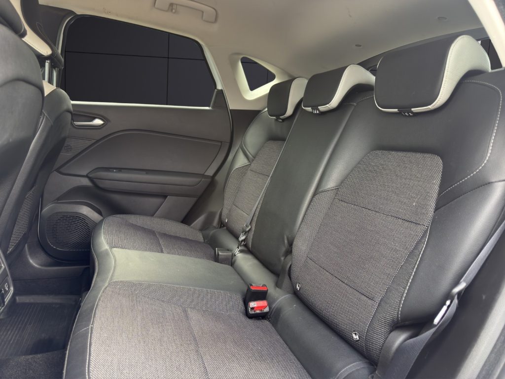 RENAULT Captur Plug-in Hybrid E-Tech 160 CV Intens - 13