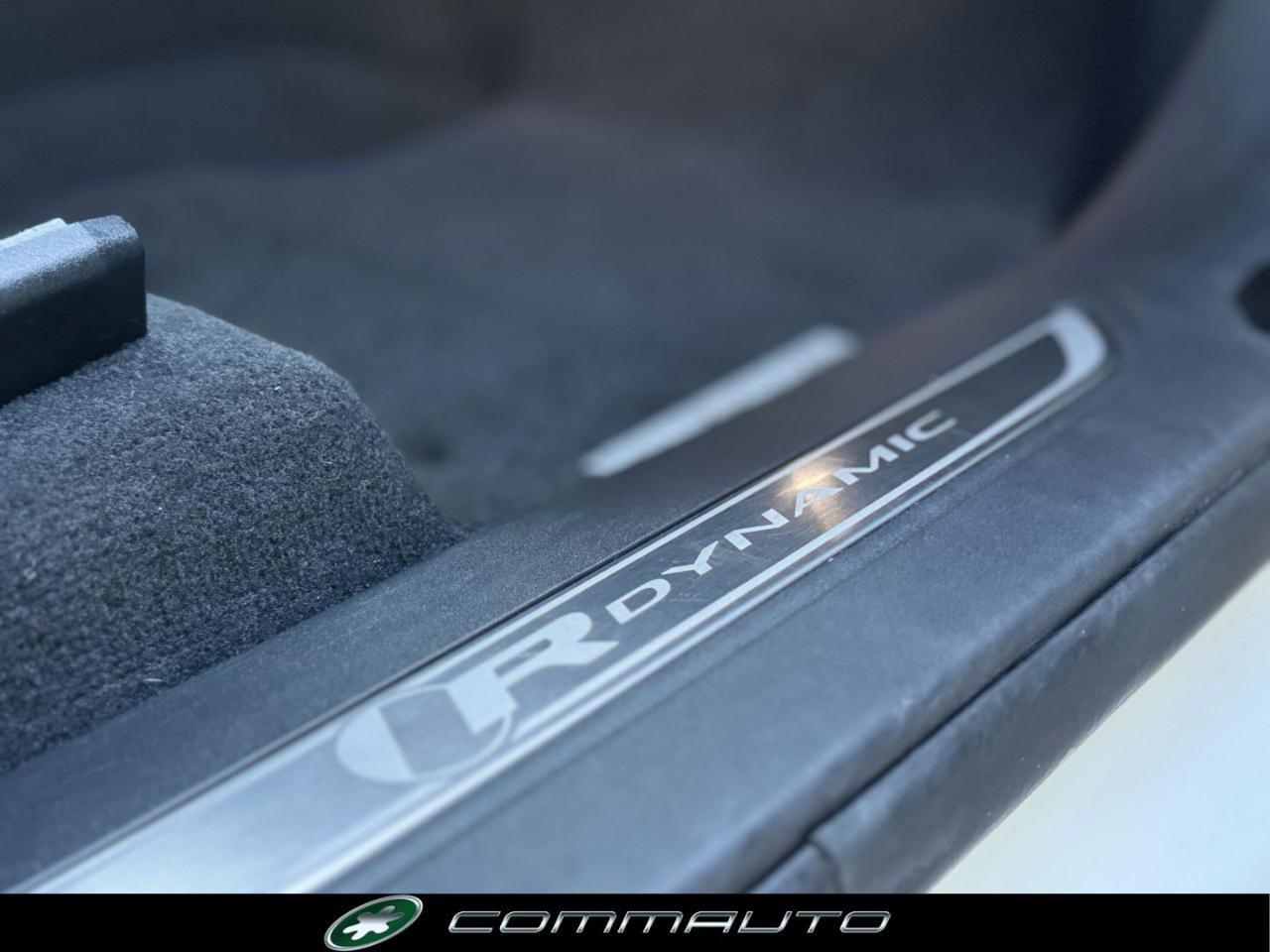 LAND ROVER Range Rover Velar 2.0D I4 180 CV R-Dynamic S - 32