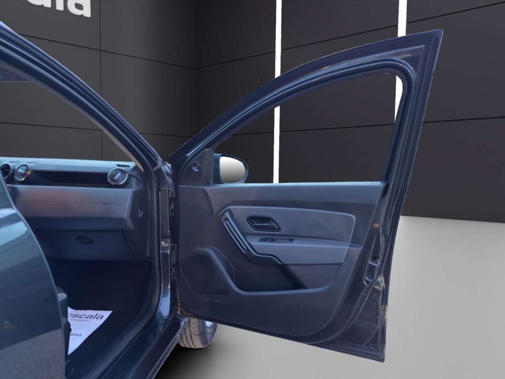 DACIA Duster 1.0 TCe 100 CV ECO-G 4x2 Essential - 17