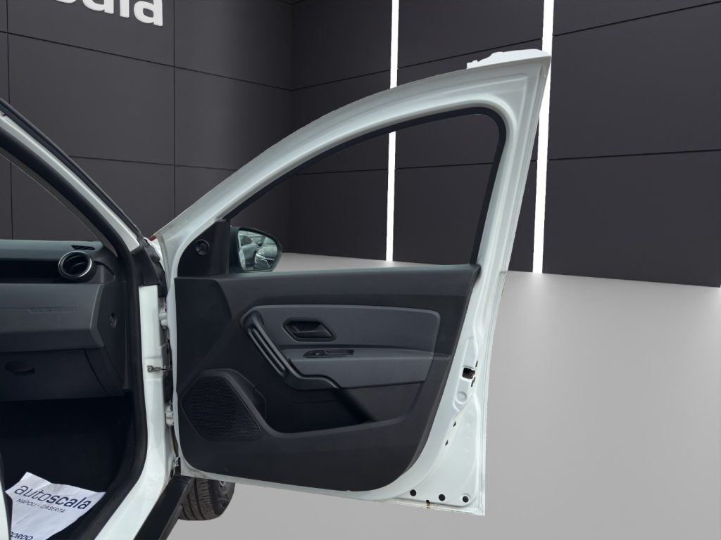 DACIA Duster 1.0 TCe 100 CV ECO-G 4x2 Essential - 17