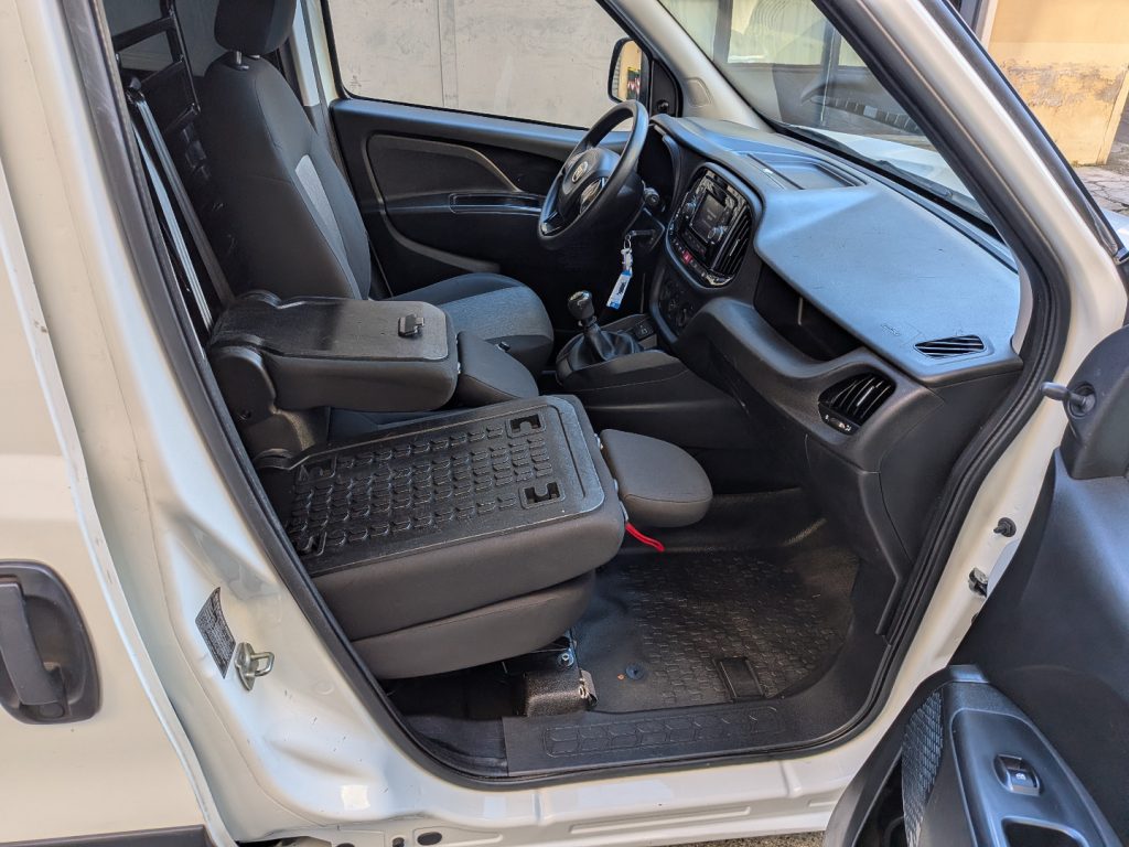 FIAT Doblo 1.6 MJT 105CV S&S  3 posti PC-TN Cargo Lounge - 8