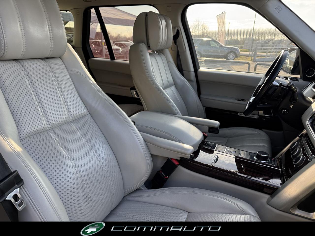 LAND ROVER Range Rover 3.0 TDV6 Vogue - 34