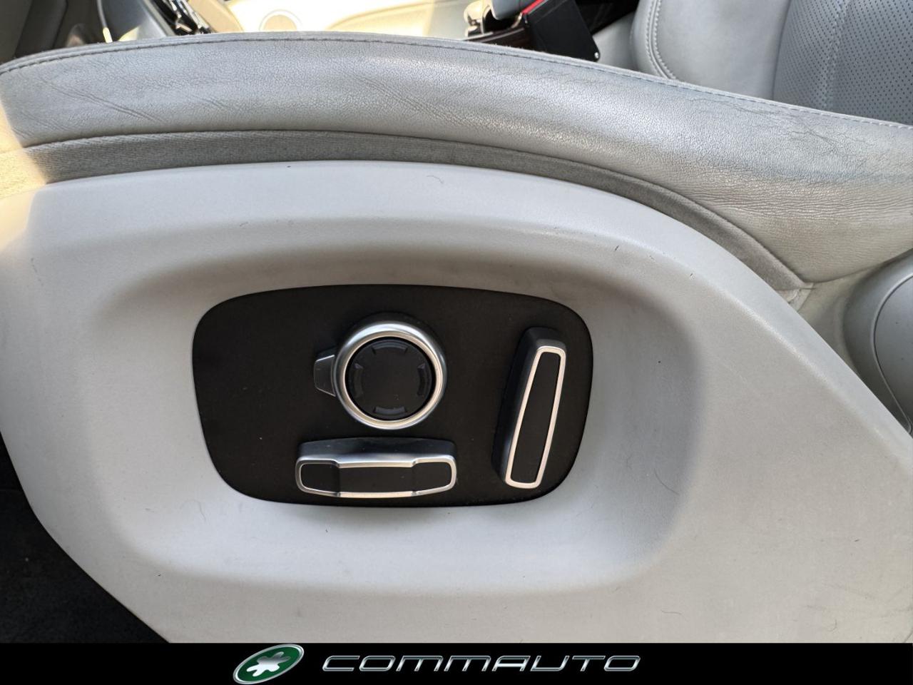 LAND ROVER Range Rover 3.0 TDV6 Vogue - 12