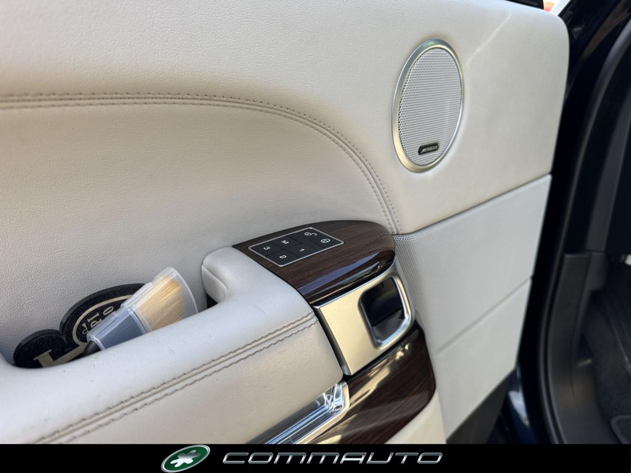 LAND ROVER Range Rover 3.0 TDV6 Vogue - 9