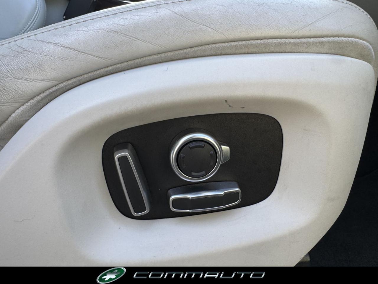 LAND ROVER Range Rover 3.0 TDV6 Vogue - 35