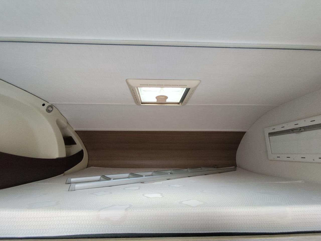 CHALLENGER GENESIS C256 - 11