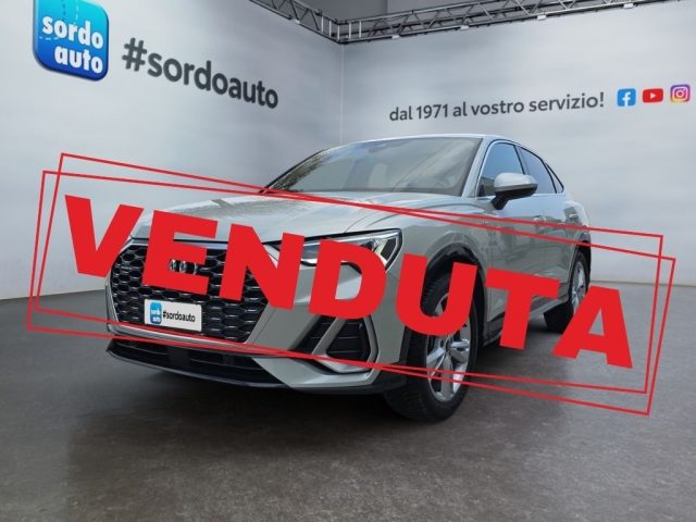 AUDI Q3 Grigio metallizzato