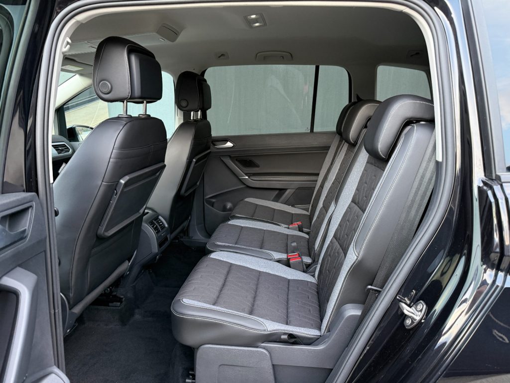 VOLKSWAGEN Touran 1.5 TSI GOAL Navi ACC Keyless TravelAssist - 5